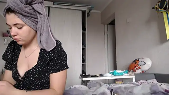 delightful sofi online show from 4, 4, 2026