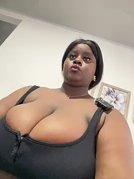 Snapshot of sharik-browns chatting on 28, 4, 2026 sharik-browns online show from 28, 4, 2026