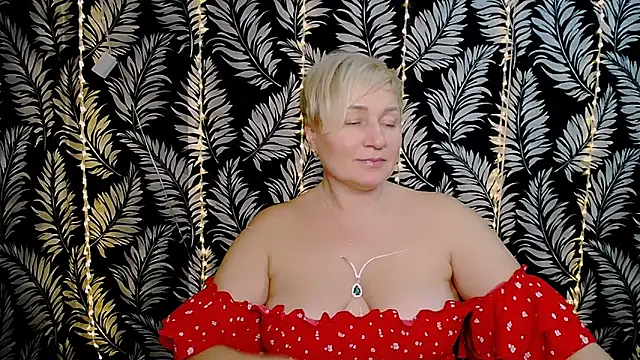 Olivia playful online show from 15, 2, 2025