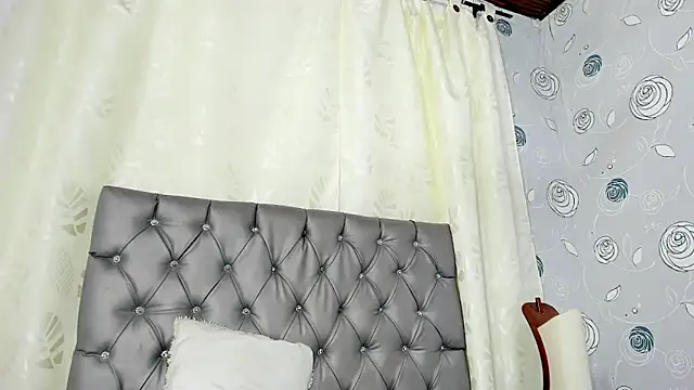 Snapshot of luna_evaa chatting on 20, 1, 2025 luna evaa online show from 20, 1, 2025