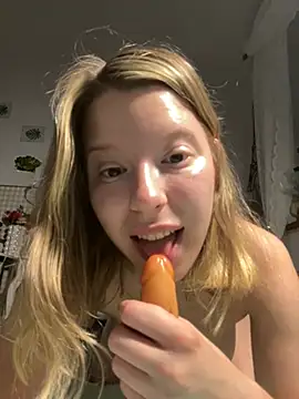 kimczii online show from 30, 6, 2026