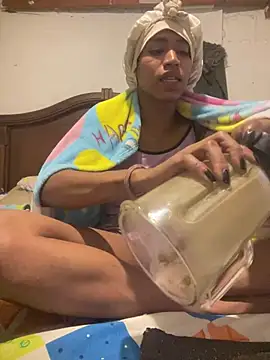 angelamarie1 online show from 17, 5, 2026