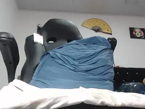 Snapshot of pamelabigcock69 chatting on 27, 6, 2026 pamelabigcock69 online show from 27, 6, 2026