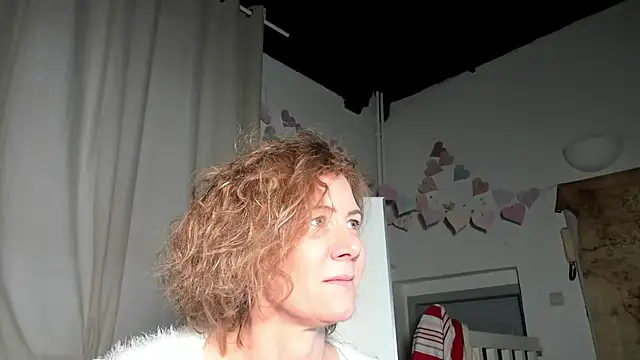 Lola Belgium online show from 9, 2, 2025