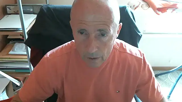 Snapshot of olibrius71 chatting on 18, 5, 2026 olibrius71 online show from 18, 5, 2026