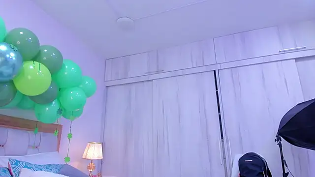 paola rodriguez online show from 17, 3, 2025