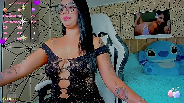 vane lopez  online show from 27, 2, 2026