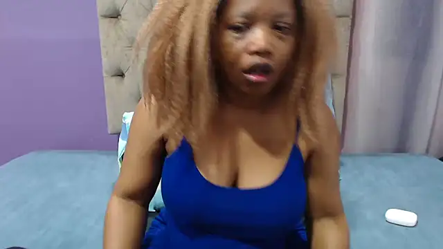 Snapshot of PeachAss4UU chatting on 28, 7, 2026 PeachAss4UU online show from 28, 7, 2026