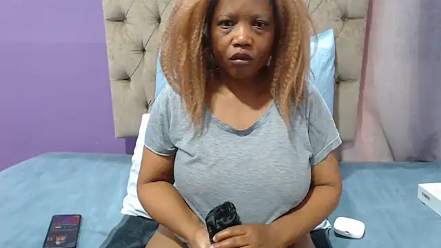 Snapshot of PeachAss4UU chatting on 29, 7, 2026 PeachAss4UU online show from 29, 7, 2026