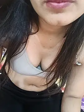 Snapshot of CuteSarikaLIVE chatting on 7, 1, 2026 CuteSarikaLIVE online show from 7, 1, 2026