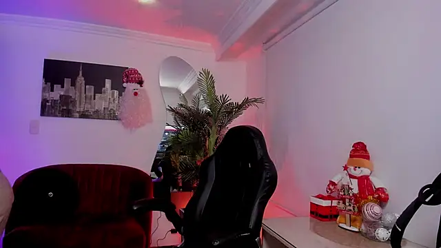 Meghan320 online show from 5, 1, 2025