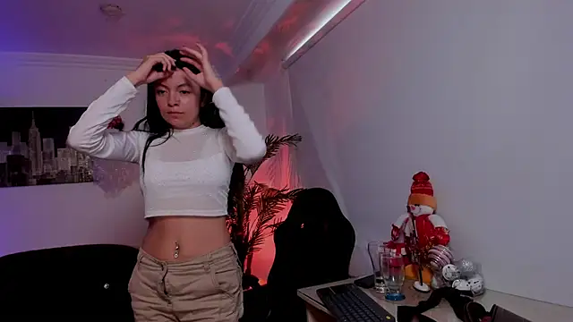 Meghan320 online show from 6, 1, 2025