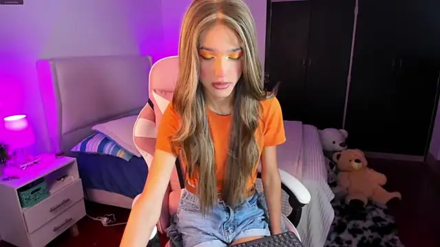 Ainhoads online show from 3, 4, 2026