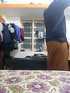 Mallupaiyanaachu online show from 11, 3, 2025