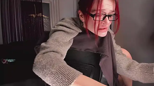 Snapshot of Jill_Vega chatting on 20, 12, 2024 Jill Vega online show from 20, 12, 2024