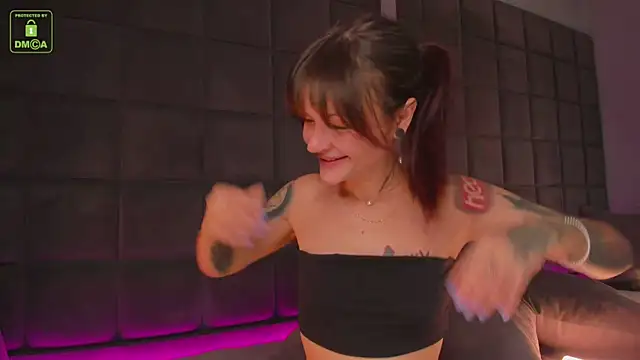 Snapshot of Jill_Vega chatting on 18, 9, 2025 Jill Vega online show from 18, 9, 2025