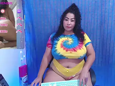 Snapshot of mature_beautifull chatting on 4, 7, 2026 mature beautifull online show from 4, 7, 2026