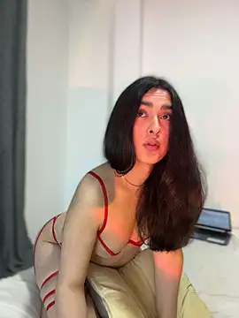 Snapshot of MiahWindsor chatting on 16, 11, 2025 MiahWindsor online show from 16, 11, 2025