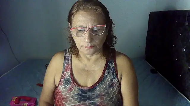 Snapshot of charrysexy1 chatting on 9, 1, 2026 charrysexy1 online show from 9, 1, 2026