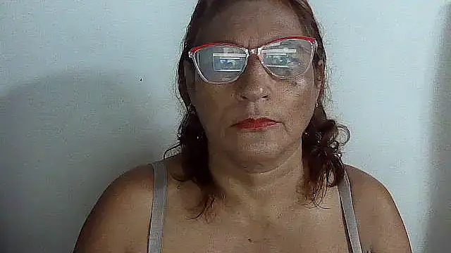 Snapshot of charrysexy1 chatting on 10, 1, 2026 charrysexy1 online show from 10, 1, 2026