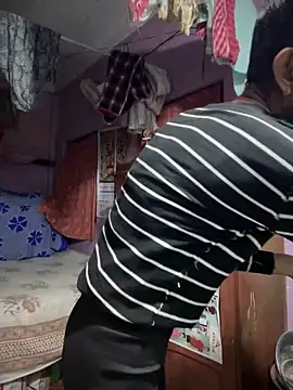 Snapshot of Sexyslimguyy chatting on 5, 12, 2024 Sexyslimguyy online show from 5, 12, 2024