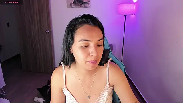 Miss Nicole online show from 22, 3, 2026