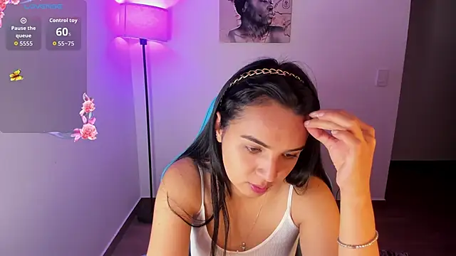 Miss Nicole online show from 25, 4, 2026