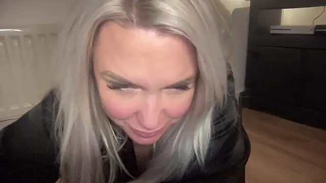 Bustyblondebabe32 online show from 1, 2, 2025
