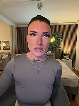 LizaRoxx online show from 20, 4, 2026