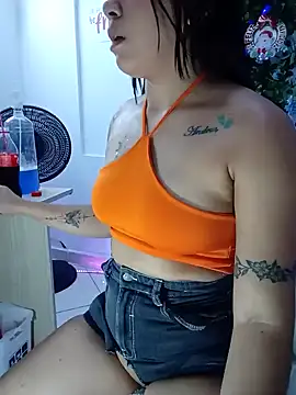 KIannaNicole online show from 4, 1, 2025