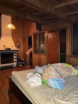 Miley and Vash online show from 20, 11, 2025