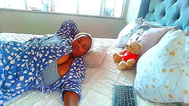 Snapshot of Charlie-Crawford chatting on 21, 2, 2025 Charlie-Crawford online show from 21, 2, 2025