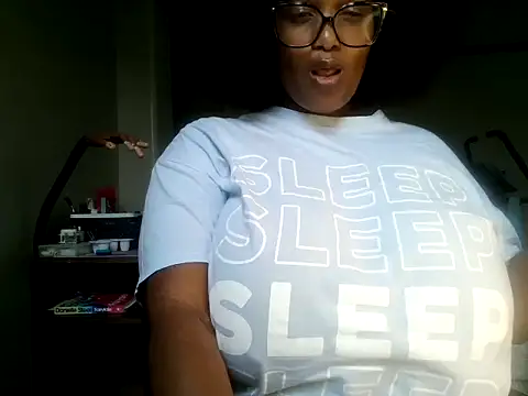 Snapshot of Charlie-Crawford chatting on 28, 9, 2025 Charlie-Crawford online show from 28, 9, 2025