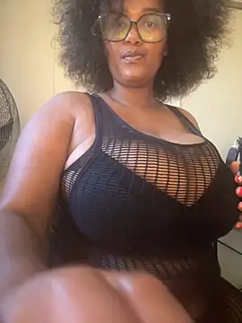 Snapshot of Charlie-Crawford chatting on 9, 11, 2025 Charlie-Crawford online show from 9, 11, 2025