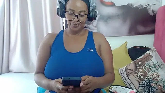 Snapshot of Charlie-Crawford chatting on 2, 3, 2026 Charlie-Crawford online show from 2, 3, 2026