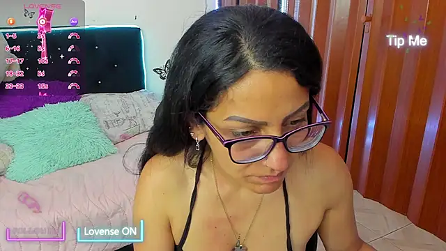 alma blue online show from 21, 11, 2025