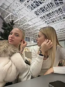 pinkstar  online show from 7, 1, 2025