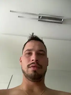 Jonkitzler1 online show from 7, 1, 2025