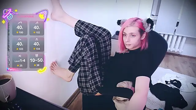 Littlepinkcat online show from 15, 1, 2026