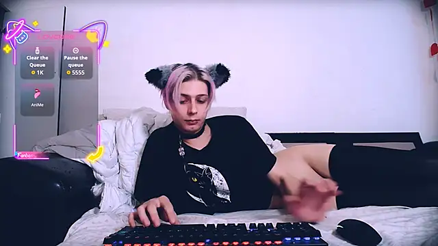 Littlepinkcat online show from 30, 5, 2026