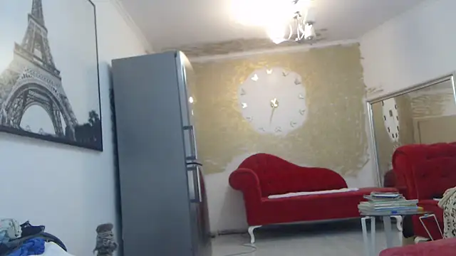 AnnaBellaLuckyXOXO online show from 4, 12, 2025