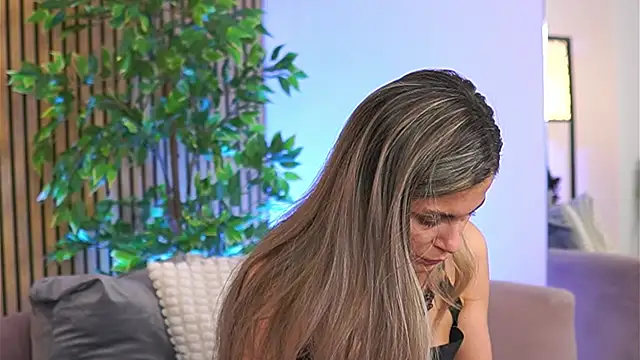 Avril Cyrus online show from 23, 5, 2026