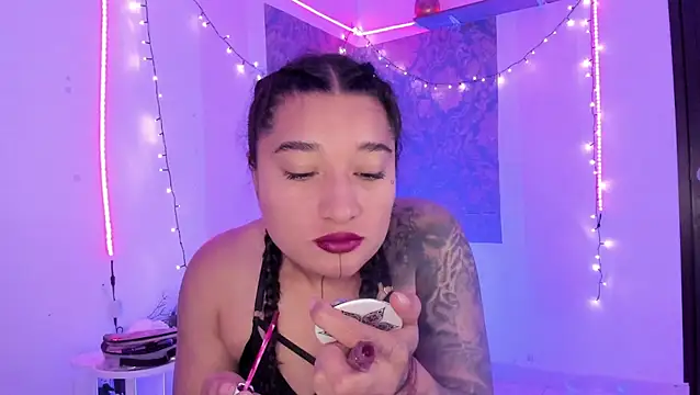 Snapshot of Eva_Lee_ chatting on 20, 6, 2026 Eva Lee online show from 20, 6, 2026