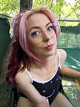 Snapshot of CindeFucknRella chatting on 25, 6, 2026 CindeFucknRella online show from 25, 6, 2026