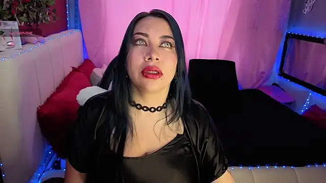 Snapshot of nathalie_zanettii chatting on 4, 6, 2026 nathalie zanettii online show from 4, 6, 2026
