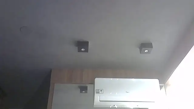 Skinny-Kitten online show from 25, 11, 2025