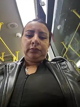 Abril Luv online show from 14, 3, 2026