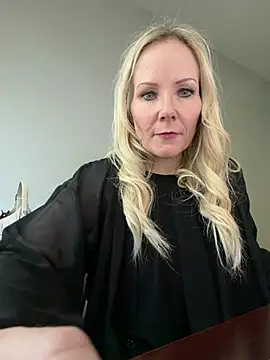 Snapshot of Sexual_Lovable_Doll chatting on 16, 6, 2026 Sexual Lovable Doll online show from 16, 6, 2026