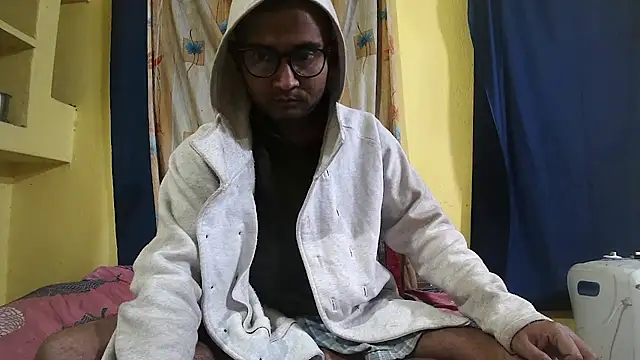 Snapshot of Cute_boy2000 chatting on 27, 1, 2025 Cute boy2000 online show from 27, 1, 2025