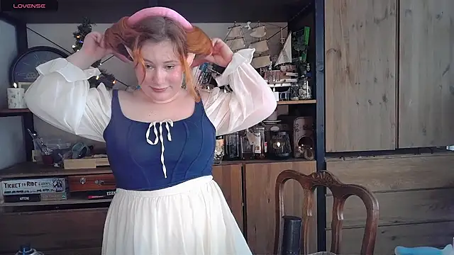 Snapshot of FluffyRainbowKity chatting on 5, 12, 2025 FluffyRainbowKity online show from 5, 12, 2025